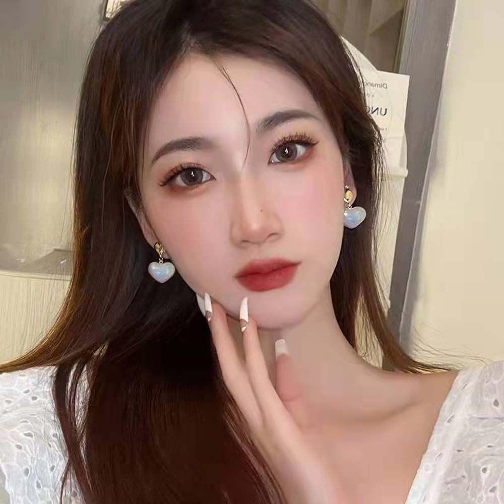 Mxbeauty Cinta Hati Stud Anting Sexy Hadiah Indah Perhiasan Gadis Lady Akrilik Gaya Korea Earrings