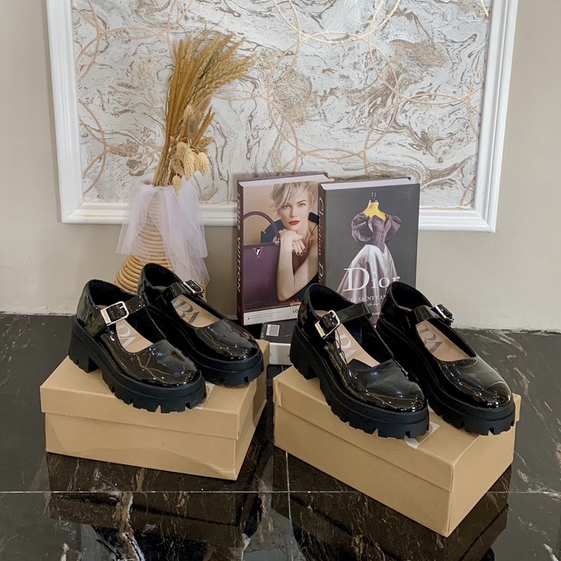 Boat glossy shoes pump heels by Zara Import sepatu wanita tumit tahu hak rendah sepatu kantor kerja 