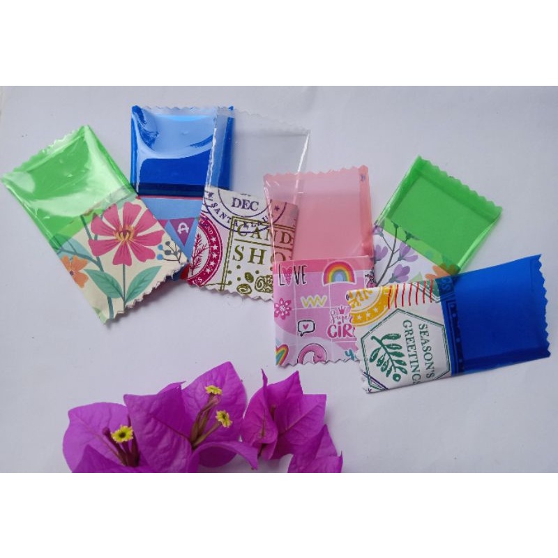 

Amplop Lebaran Lucu / Amplop mika