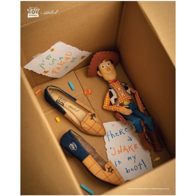 ittaherl toy story woody The sheriff maxi pointy denim size38