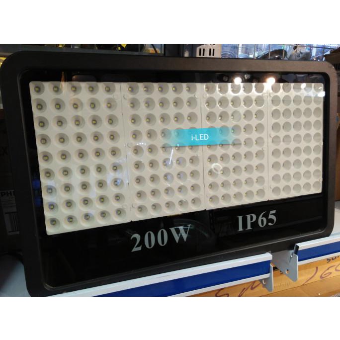 Lampu Tembak Kap Sorot LED HL 200w 200watt = HPIT 400w IP65 Lapangan .