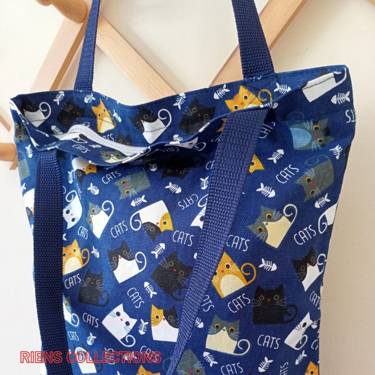 TOTEBAG KANVAS TOTEBAG WANITA TAS WANITA BAHAN KANVAS MOTIF KUCING BIRU. TAS CANVAS TAS WANITA TOTE BAG CANVAS TAS KANVAS MOTIF TAS KANVAS JOGJA RIENS COLLECTIONS