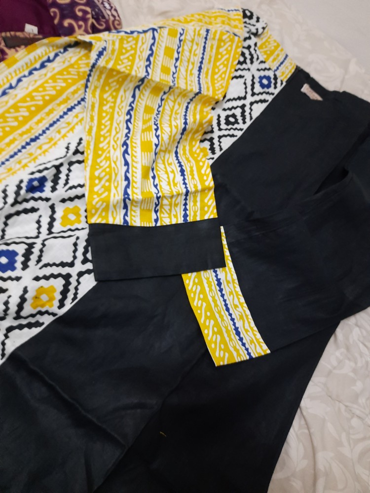 Terlaris Serut Genes Jelita Tunic Navbor Yelbor Whitbor Creambor Seharga Rp43.999 - Rp81.999