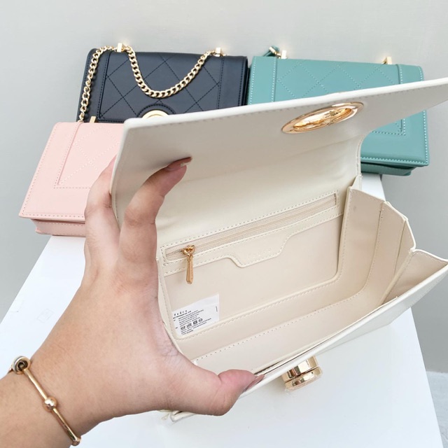 Tas Wanita Bahu Quilted