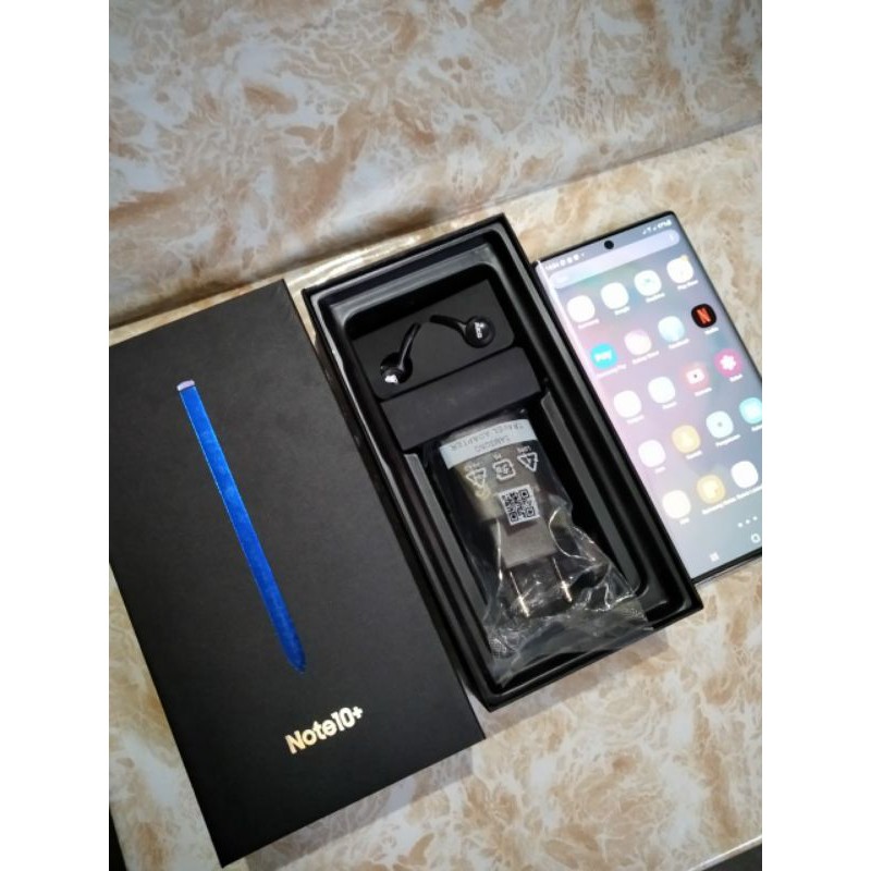 samsung galaxy note 10 plus second bekas preloved like new, mulus bezel masih plastikan