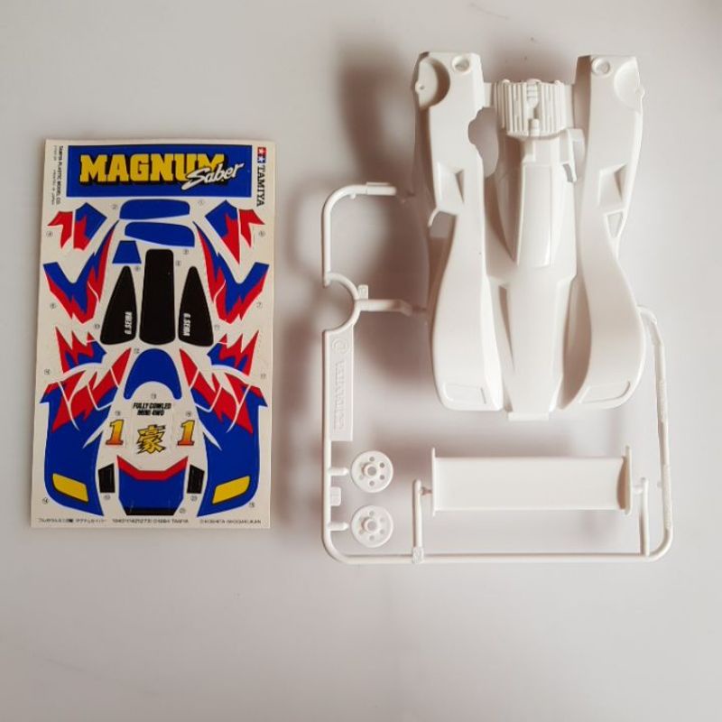 tamiya body magnum saber (mip)