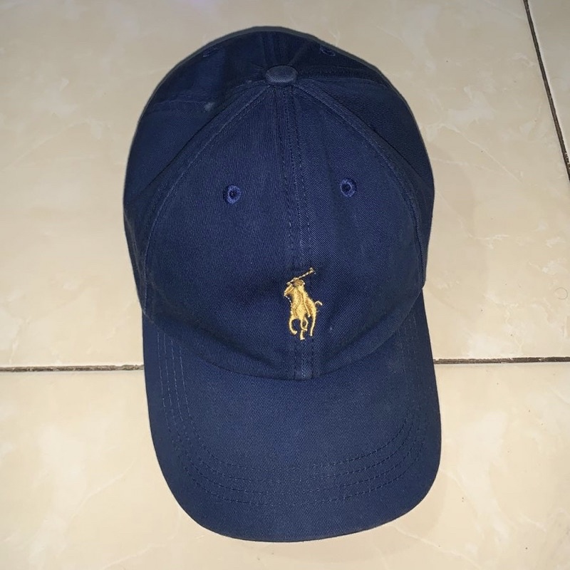 topi polo bekas