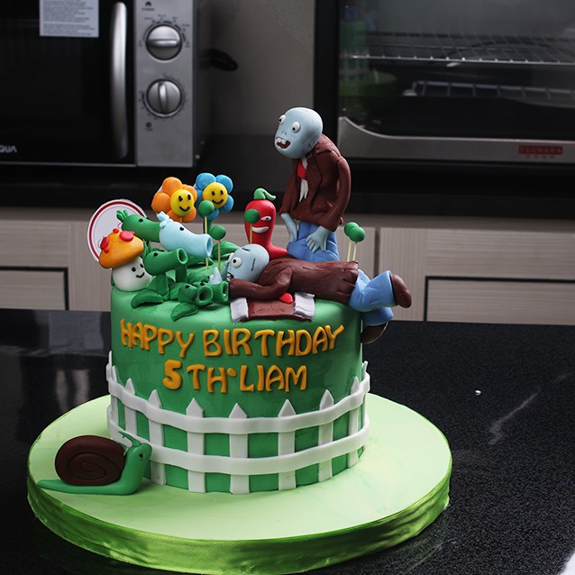 

Kue Ulang Tahun / Birthday Cake Plant & Zombie / MHN BACA KETERANGAN