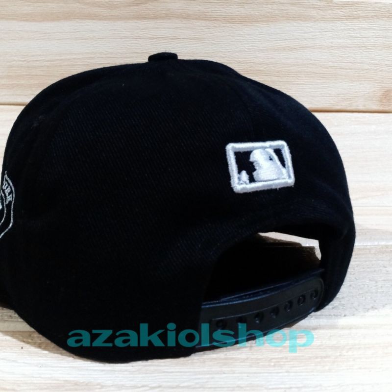 Topi Snapback Pria Premium Classic Logo Bordir