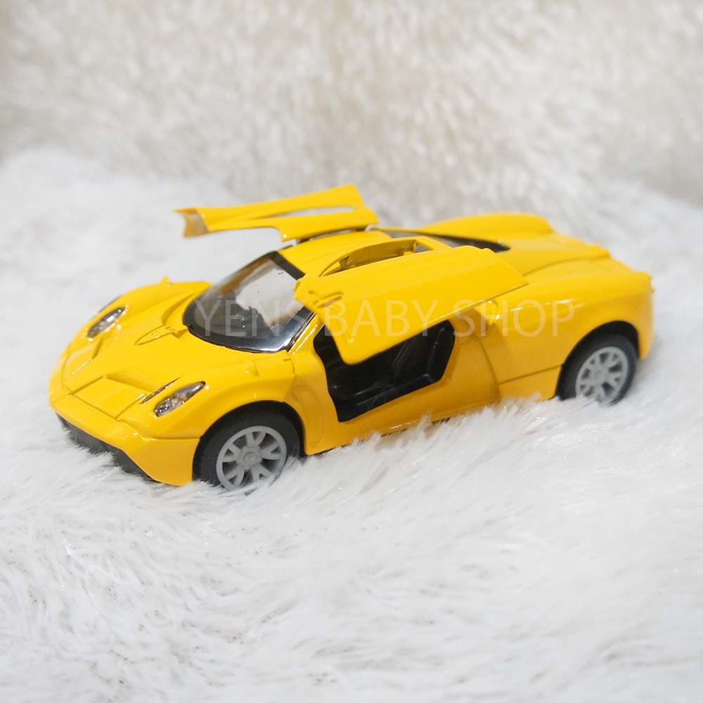 TOY ADDICT Metal Car DieCast