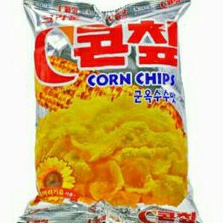 

crown Corn Chips 70 gram /snack rasa jagung bakar