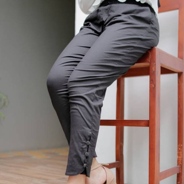 Celana Katun / Abel Button Pants