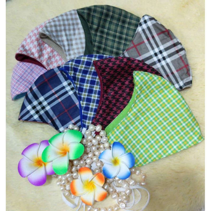 Masker katun 3 ply motif kotak kotak