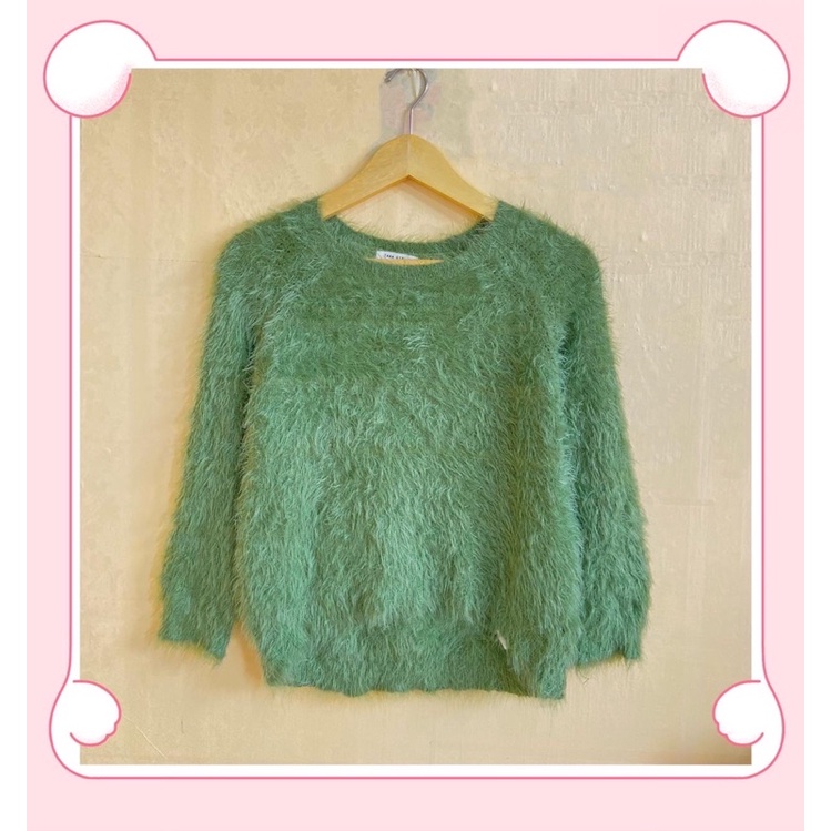 Zara Sweater rajut bulu