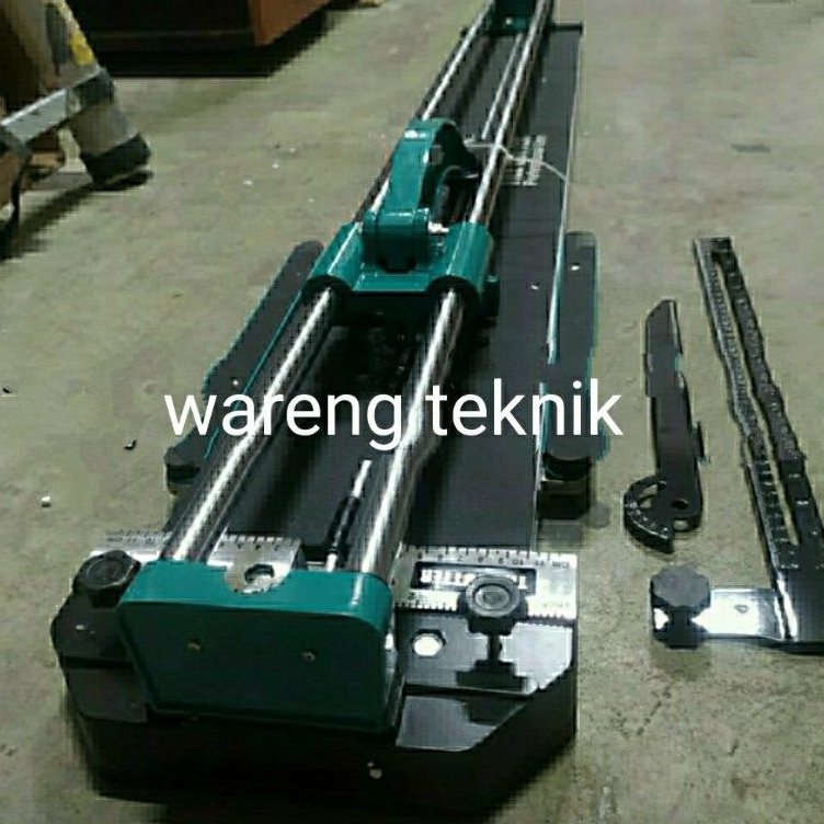 Alat potong granit 120 cm pemotong model dorong kapasitas 1.2 meter