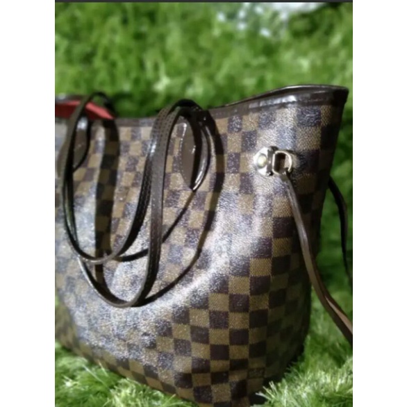 Tas Louis Vuitton