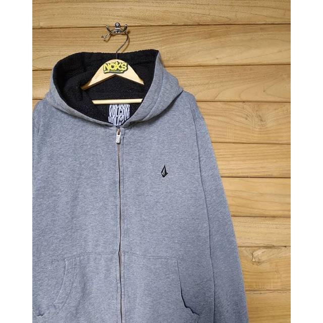ZipHoodie volcom