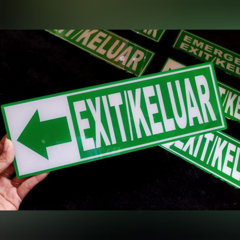 

Papan Nama Akrilik Custom Papan Penunjuk Arah Tempat Bebas Desain Sesuai Request