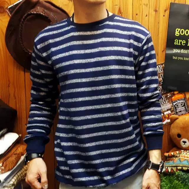 Kaos stripe lengan panjang