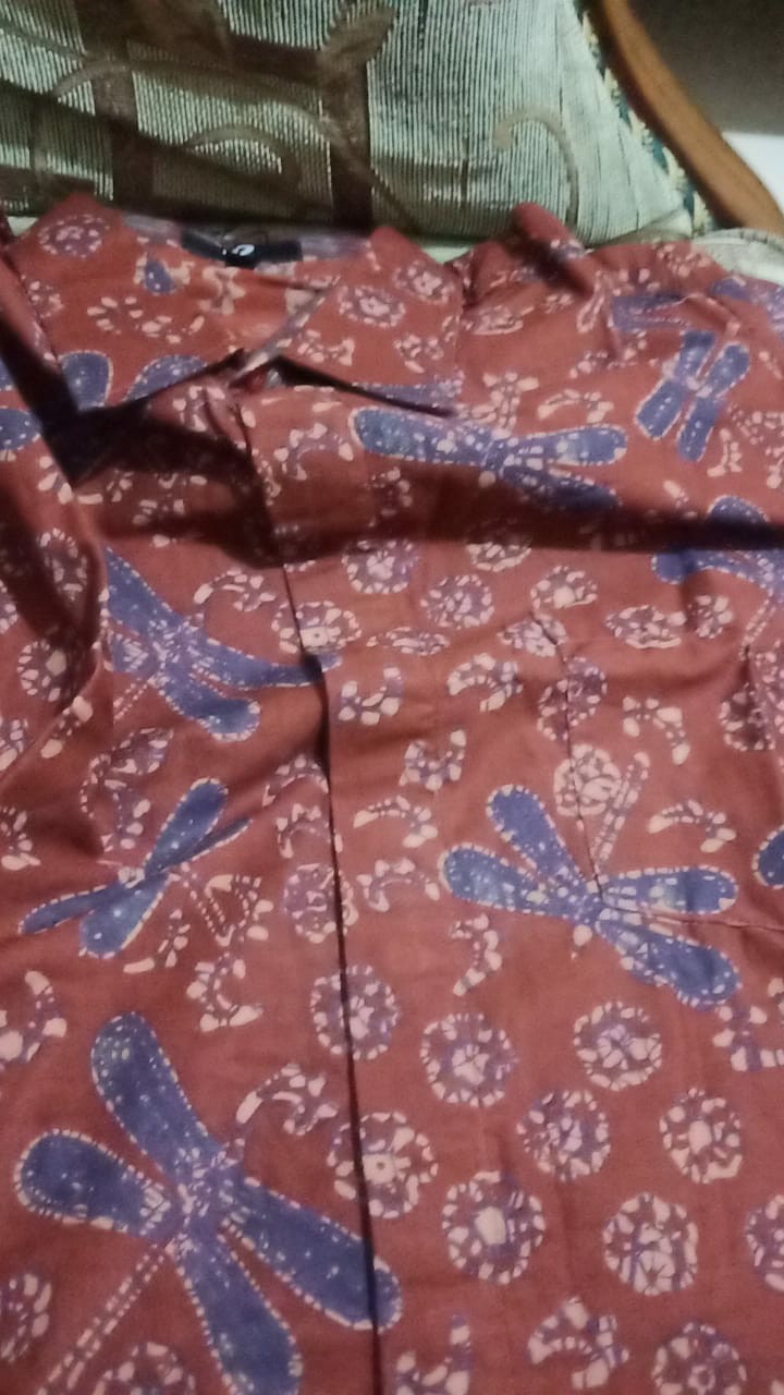 Kemeja Batik Pria Lengan Panjang Premium Motif Capung Warna Merah Bata 721149 Cap 72