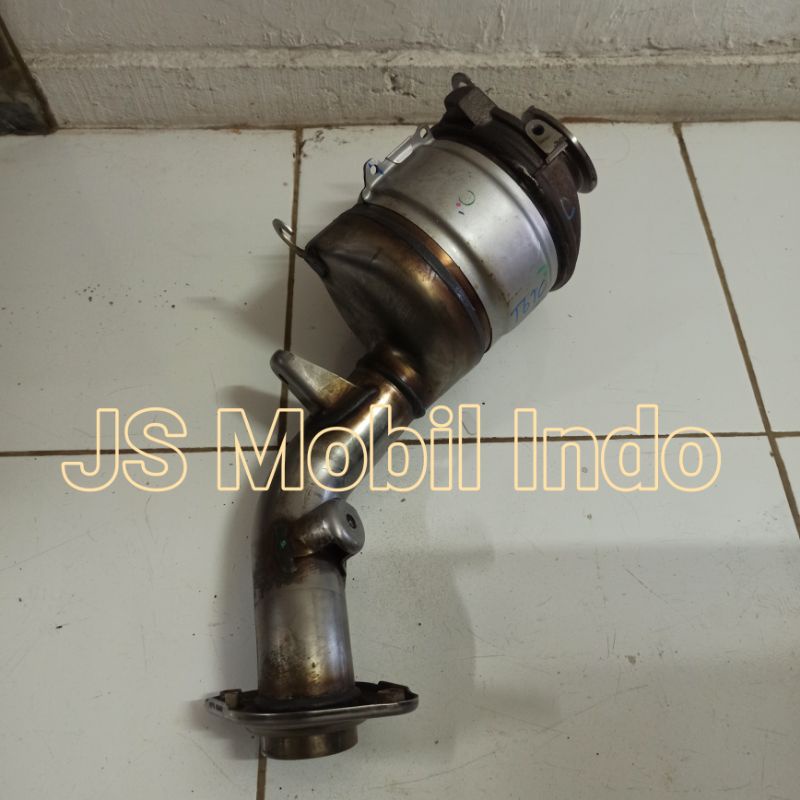 Knalpot Katalis Catalis Manifold Api Innova Reborn Fortuner VRZ Hilux Original Asli Lelangan
