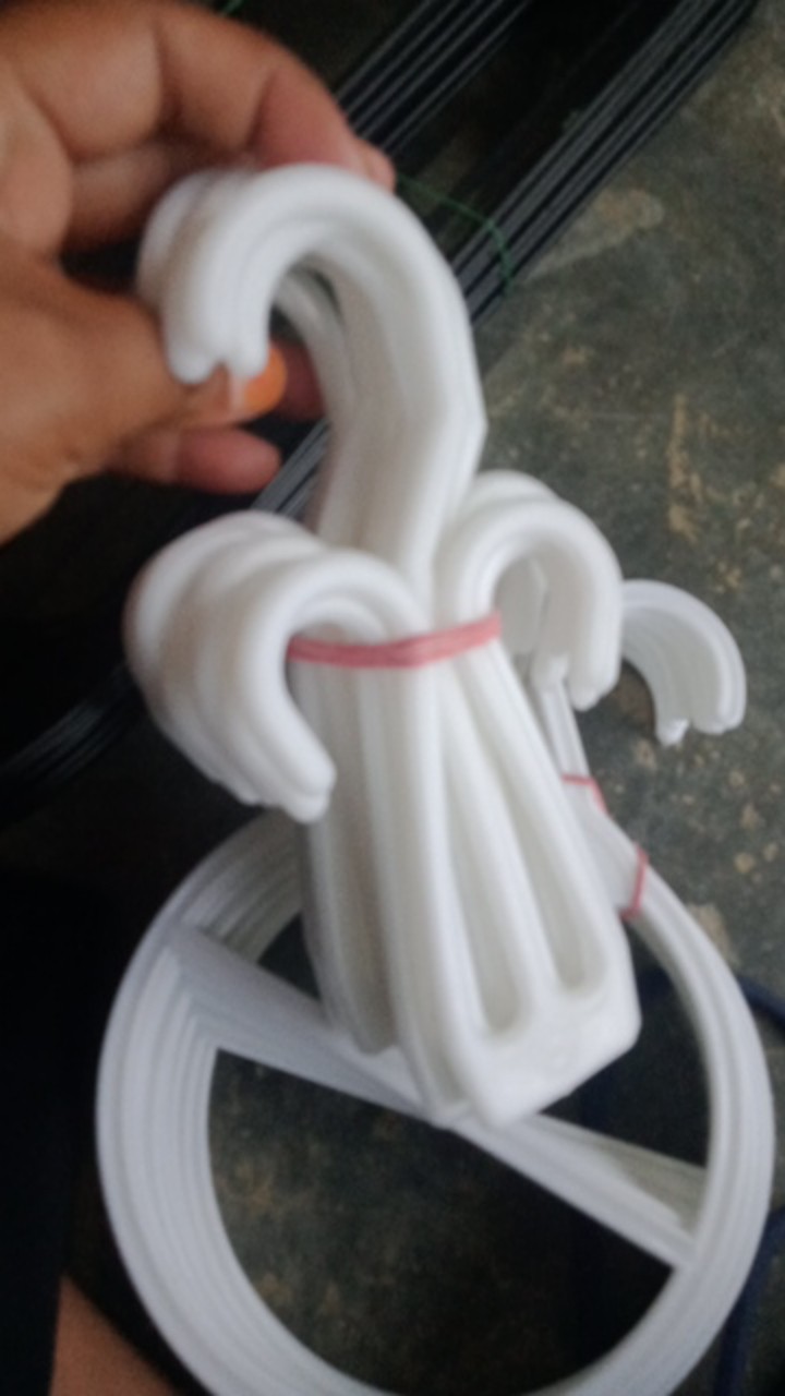 Hanger Sepatu/display Sepatu Gantungan (harga Selusin)