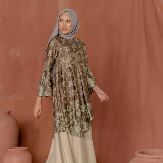 Flores Tunic / Tunik Soil XL by WK / Wearingklamby / Wearing Klamby