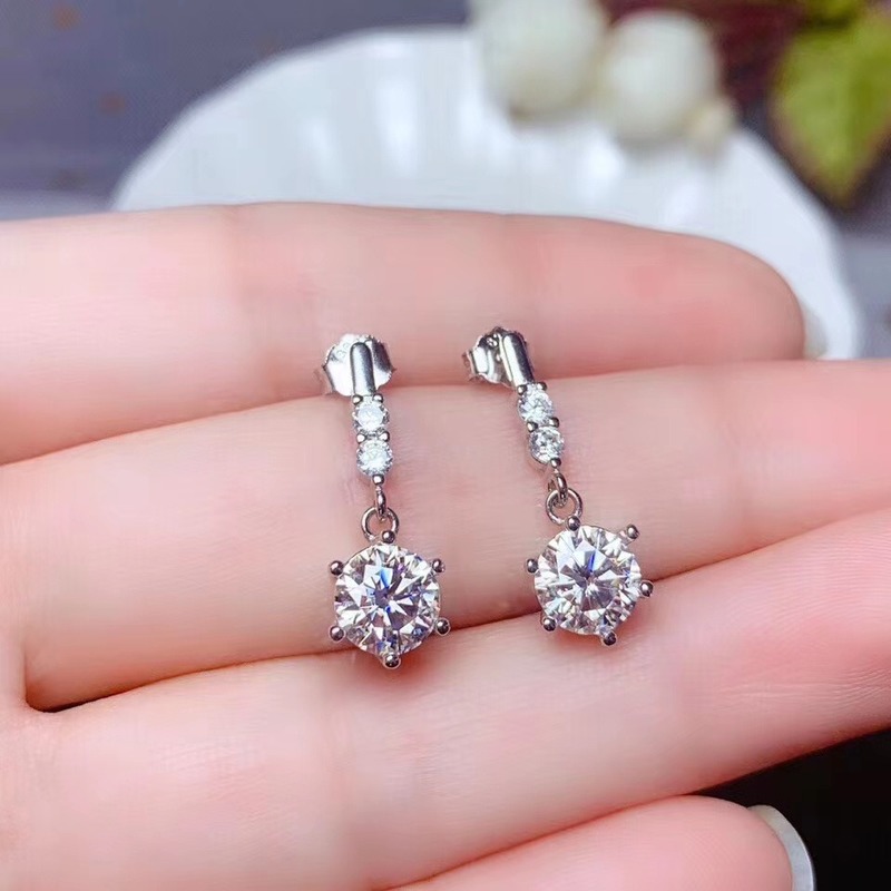 Anting Berlian Mewah 1 Karat