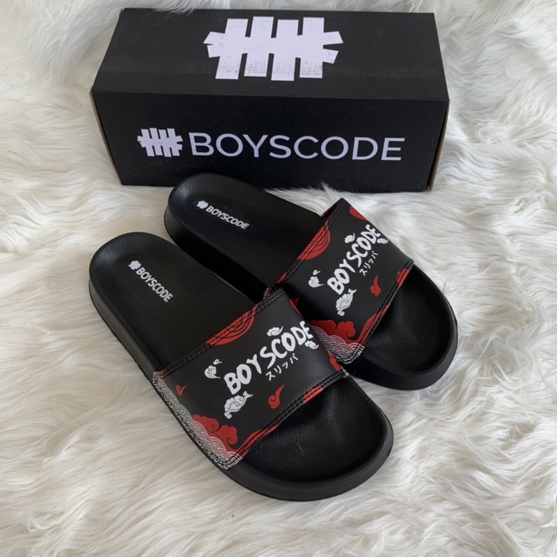 SANDAL PRIA SLIP ON BOYSCODE TYPE 23/ SENDAL SLOP HITAM MOTIF/ SANDAL KARET PRIA EKStore