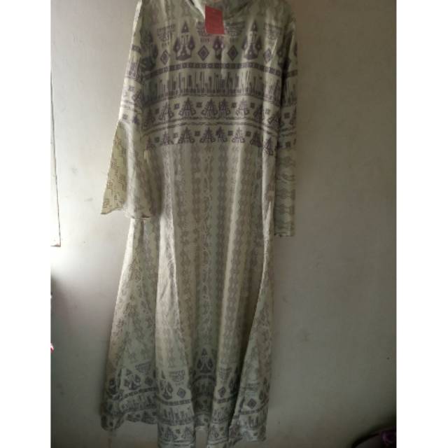 Gamis bahan silk warna Dusty Mint