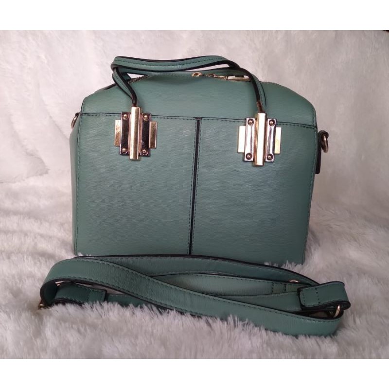 PRELOVED HANA BAG SCARLETTE SLING BAG