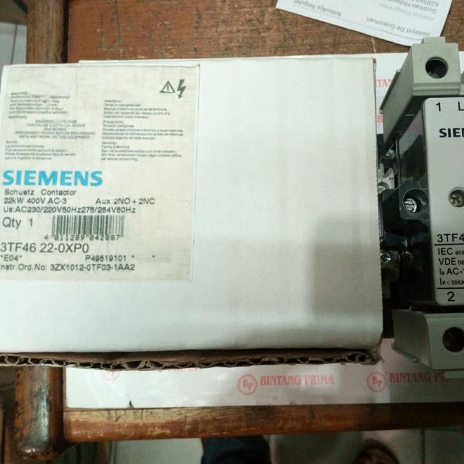 Contactor / Kontaktor Tipe 3Tf46-22 Siemens 220V