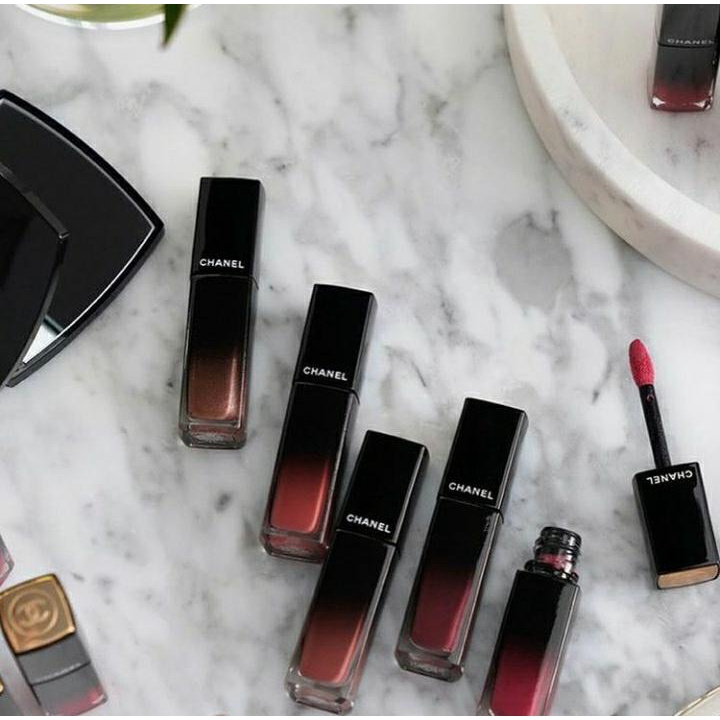 CHANEL Rouge Allure Laque