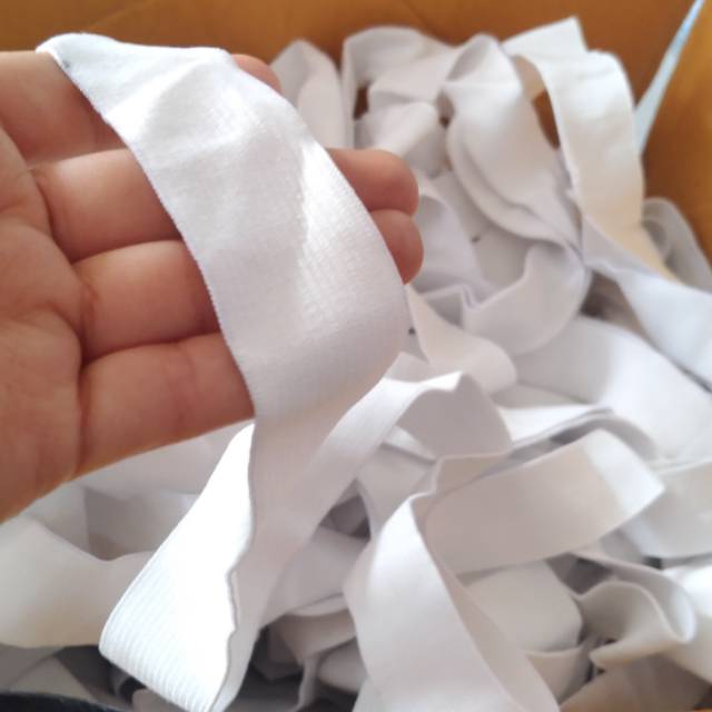 Karet elastis pinguin 3cm 1kg