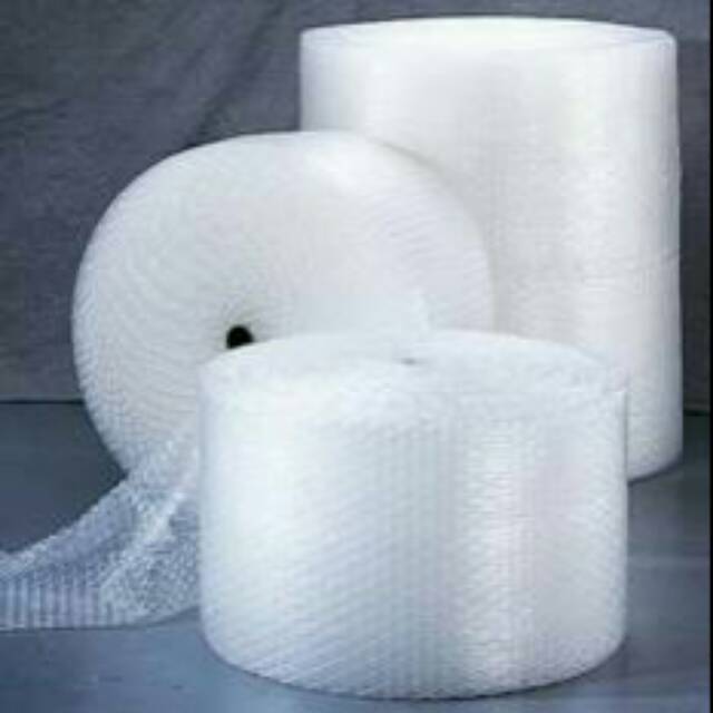 

Pengemasan kertas kado dan Bubble wrap