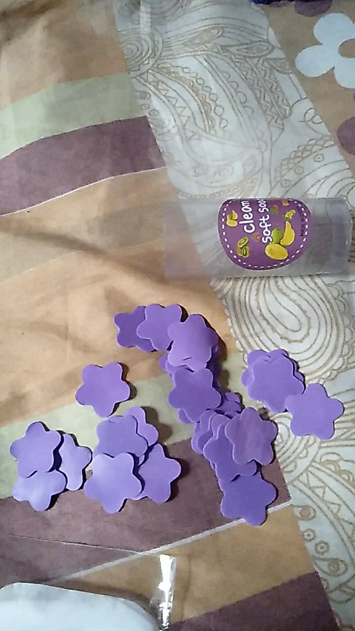 Soap Dispenser Acak 12 Gaya Botol Tabung Putaran Botol Luar Portabel Sabun Serpih Cuci Mandi Confetti Tray Gelembung Bunga Pape Perjalanan/kertas Sabun Portabel