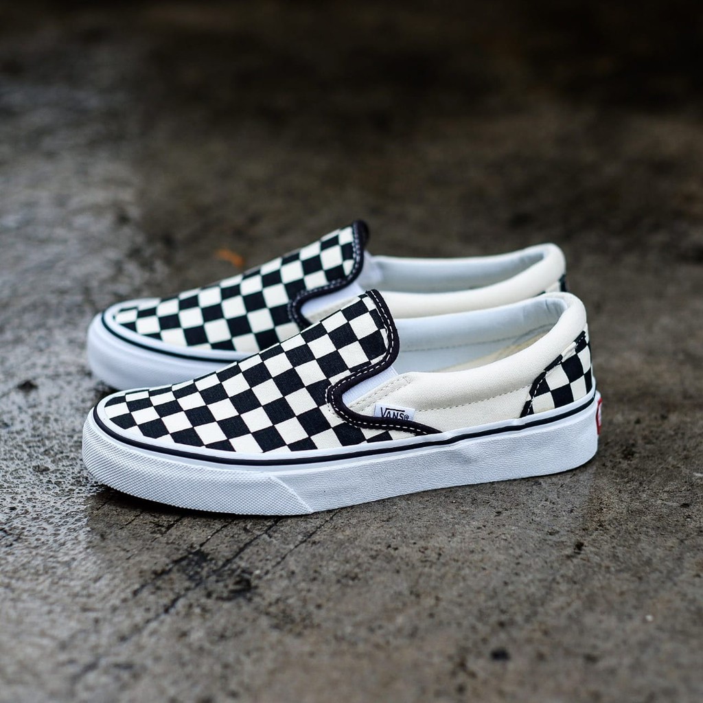 [BNIB] SNEAKERS VANS CLASSIC SLIP ON CHCKERBOARD BW ORIGINAL SEPATU-1
