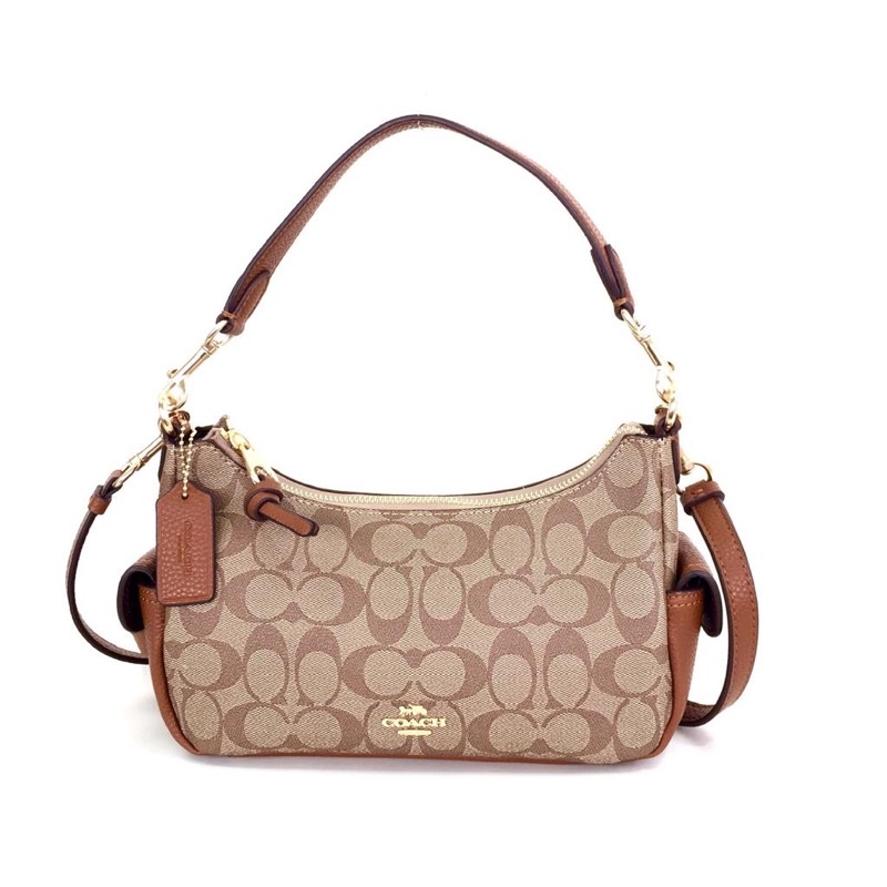 CH Pennie Shoulder 25 Bag in Signature