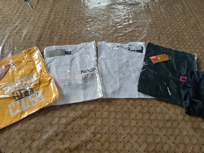 Kaos Skate & Surfing Super Premium Quality Adn205