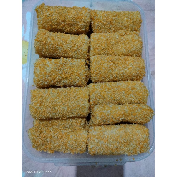 

risoles rougut ayam frozen