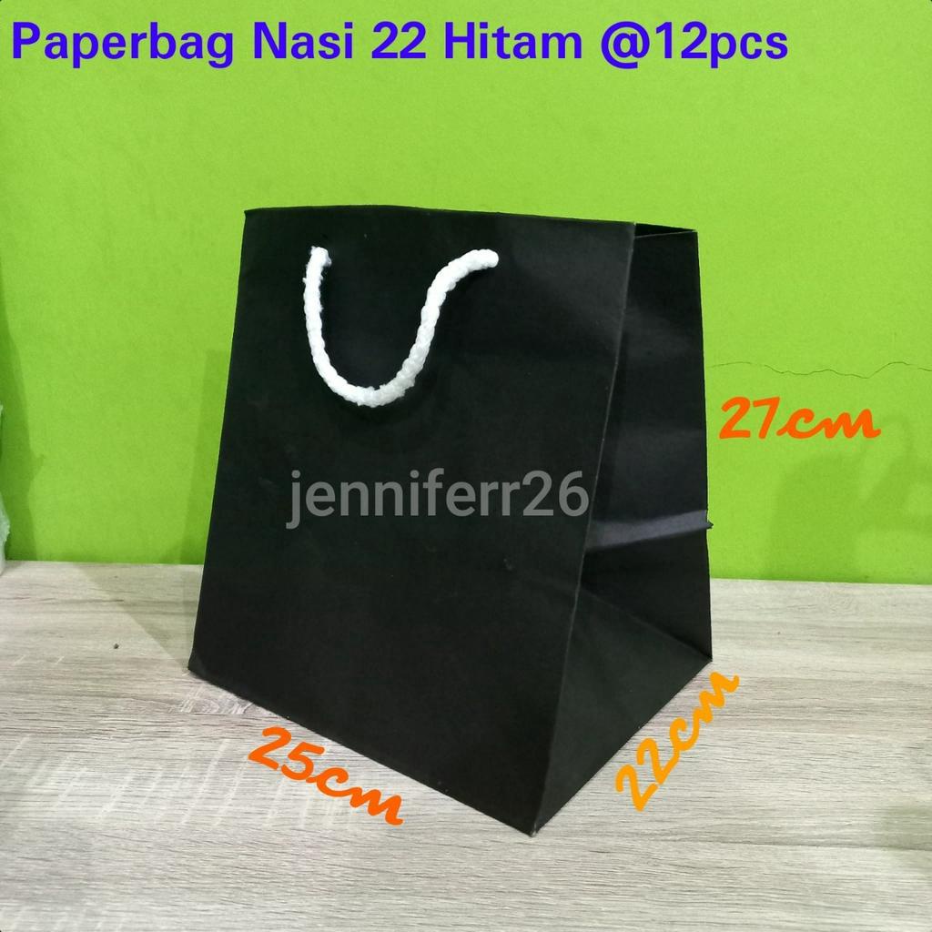 

Isi 12pc Paperbag 22x22 HITAM lusinan / tas kertas polos hitam 22x22 / tas kertas batik / paperbag dus nasi