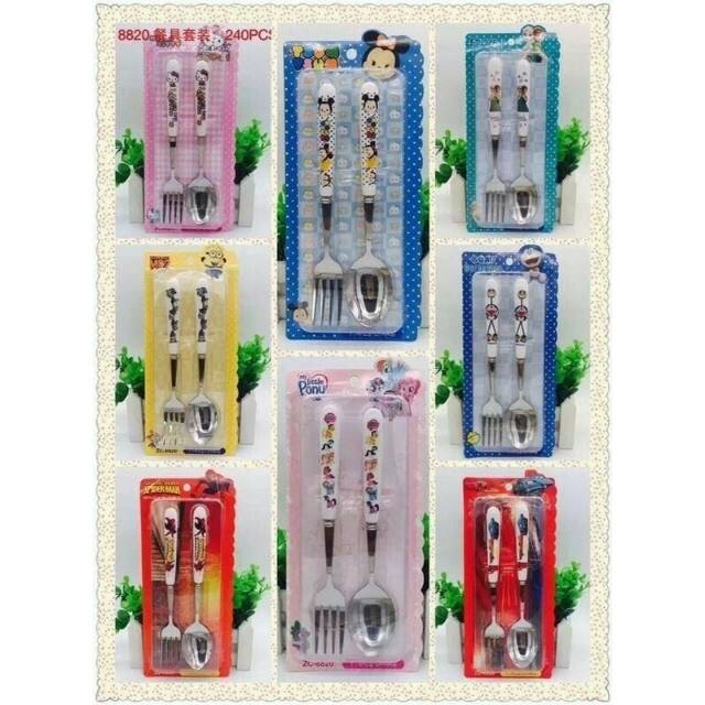 Sendok makan keramik karakter