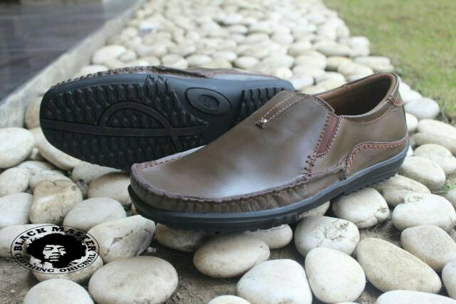 DISC 50% SEPATU SANTAI KULIT ASLI BLACKMASTER RING