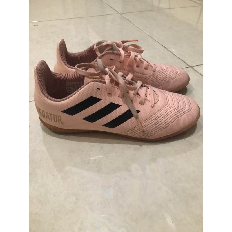 sepatu Adidas futsal anak sz 36 preloved/second