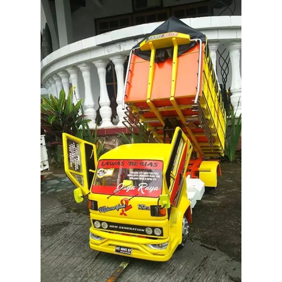 TERLARIS TRUK OLENG MINIATUR TRUK OLENG BAK JUNGKIT WARNA KUNING BOSS KECIL
