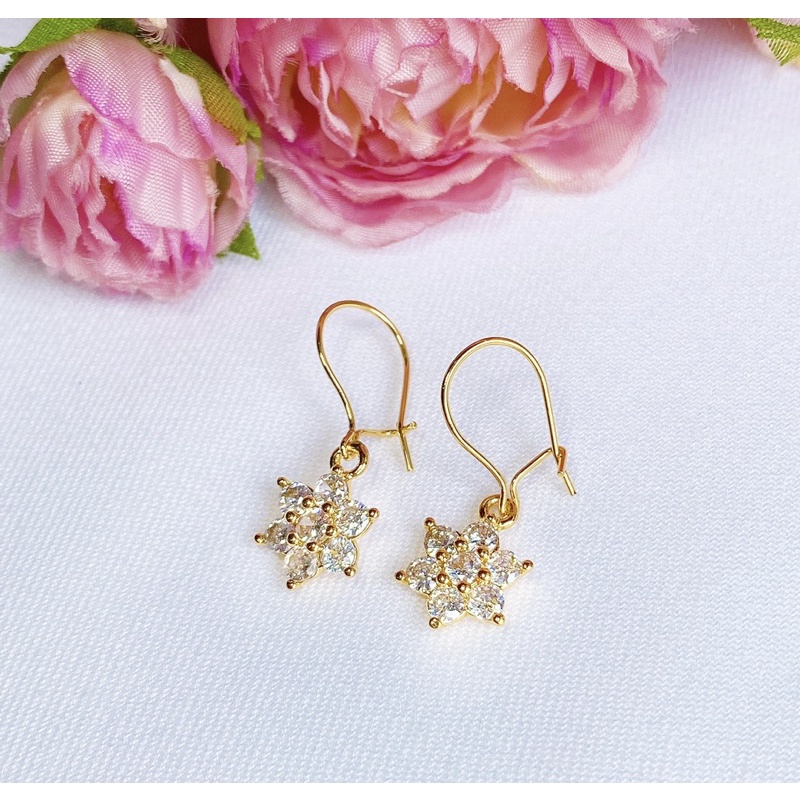 Anting Wanita Flowery Kristal Medium