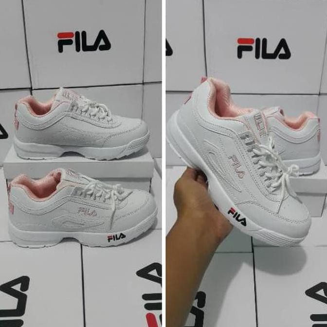 Respon Cepat Sepatu Sneakers Fila disruptor II import Sepatu Wanita STOK TERBATAS
