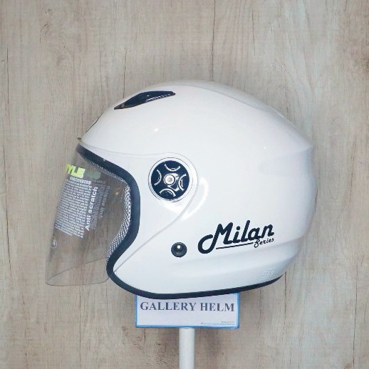 BMC Milan Solid White / BMC Milan White / BMC Milan polos / bmc polos / helm murah / helm bmc