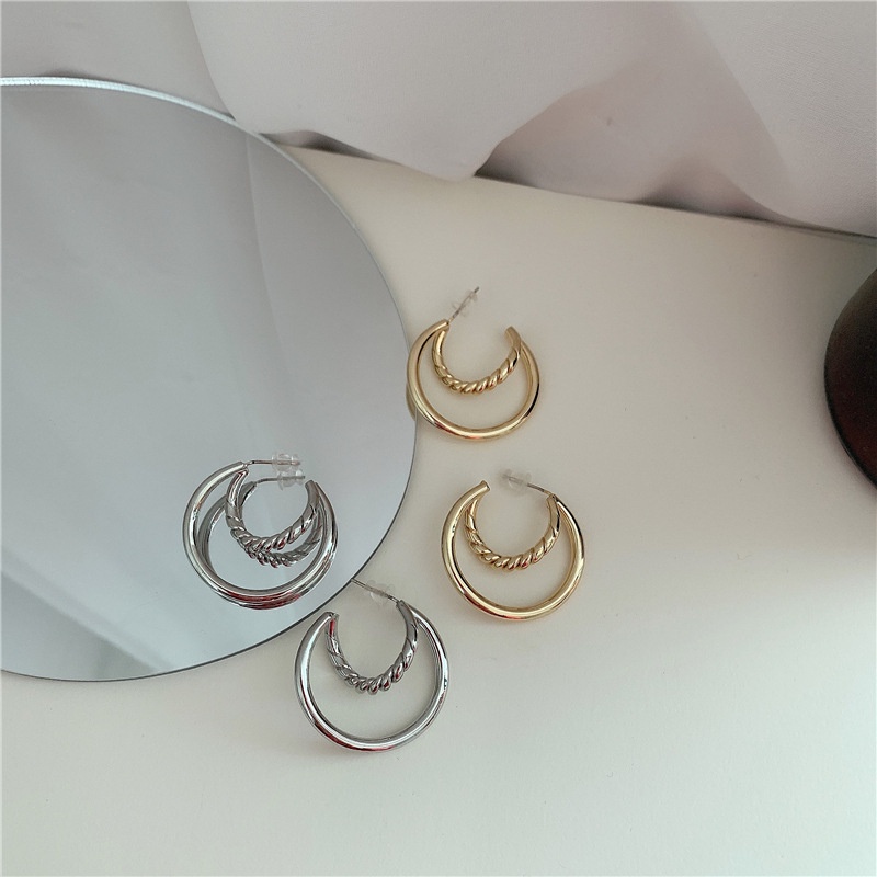 Anting Multilayer Bentuk C Bahan S925 Silver Gaya Barat