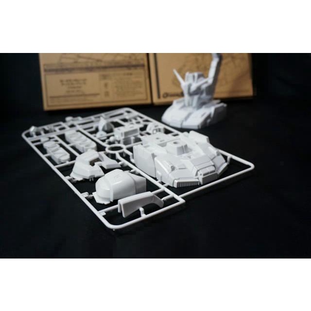 Msz-006 Zeta Gundam Head Display Base Stand Action Base Kepala Gundam